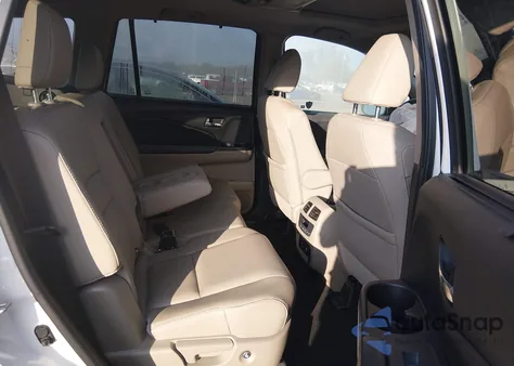 2017 Honda Pilot Touring из США, поврежденный, VIN 5FNYF5H98HB006790